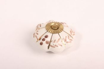 Knop porselein wit met bruine bloemen 48mm met voetje en messing bout